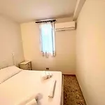 Maestrale Apartment, Rosa Dei Venti, Perla Marina Apartman *